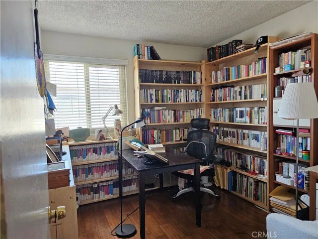1711 Grismer Avenue 52, Burbank, CA 91504