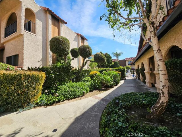 1711 Grismer Avenue 52, Burbank, CA 91504