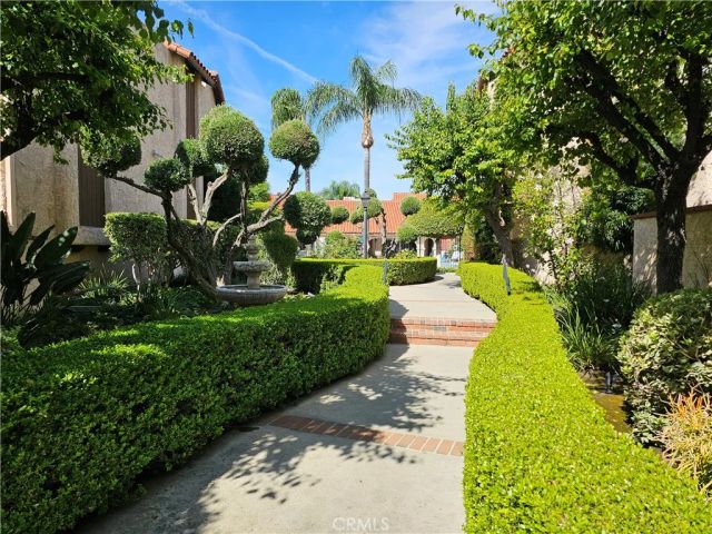 1711 Grismer Avenue 52, Burbank, CA 91504