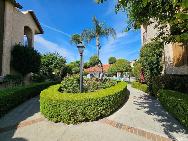 1711 Grismer Avenue 52, Burbank, CA 91504