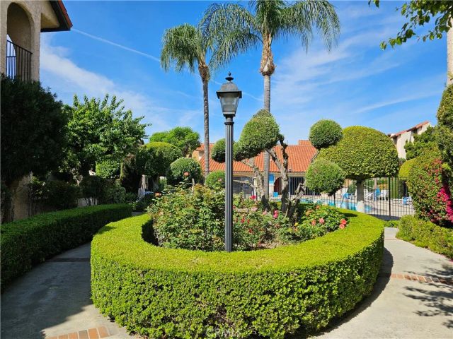 1711 Grismer Avenue 52, Burbank, CA 91504
