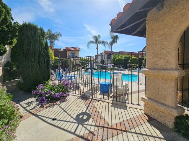 1711 Grismer Avenue 52, Burbank, CA 91504