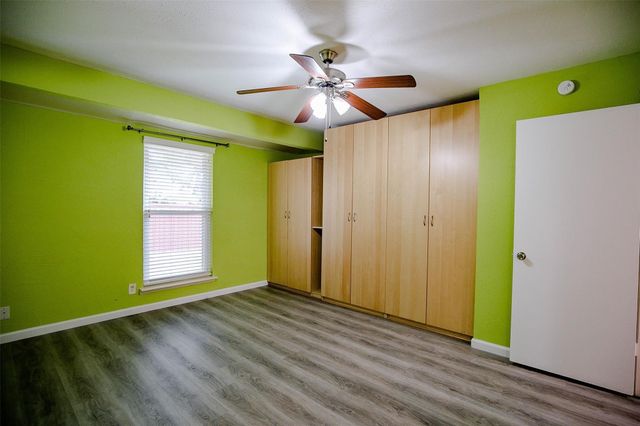 1500 Vancouver Drive, Arlington, TX 76012