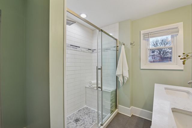 644 W 12th Street, Covington, KY 41011