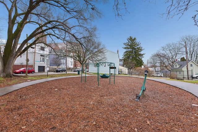 644 W 12th Street, Covington, KY 41011