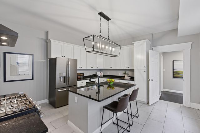 644 W 12th Street, Covington, KY 41011