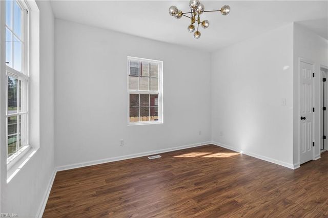 1706 Martin AVE, Chesapeake, VA 23324