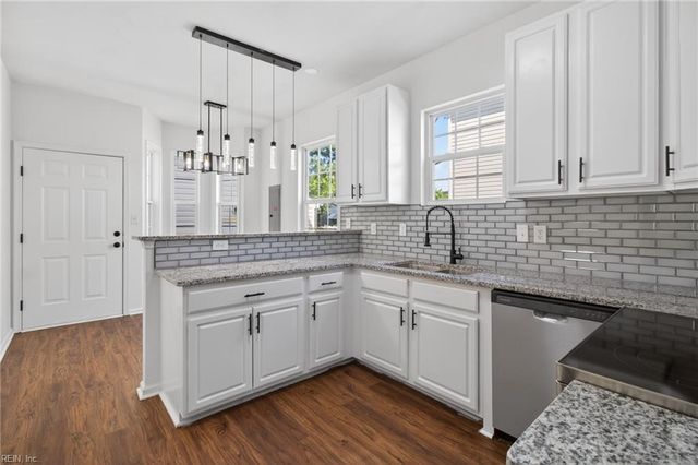 1706 Martin AVE, Chesapeake, VA 23324