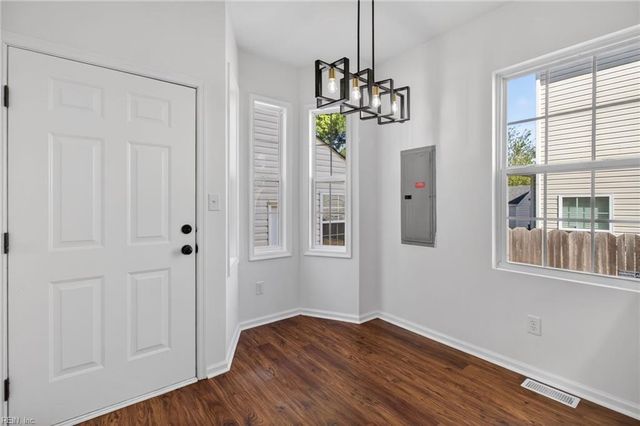 1706 Martin AVE, Chesapeake, VA 23324