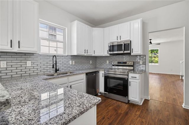 1706 Martin AVE, Chesapeake, VA 23324