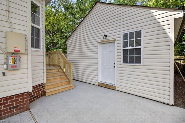 1706 Martin AVE, Chesapeake, VA 23324