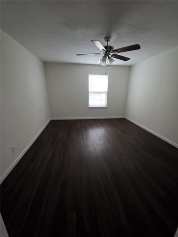 6032 Westridge Lane 202A, Fort Worth, TX 76116