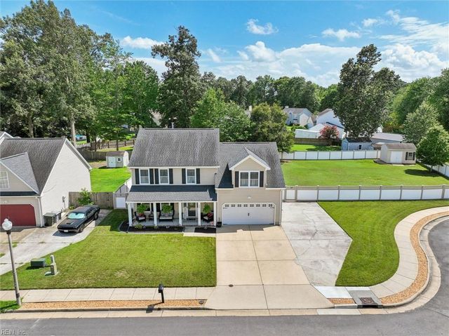 55 Locksley DR, Hampton, VA 23666