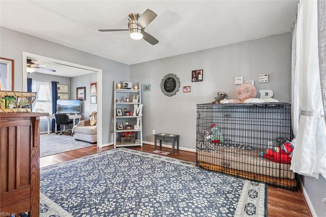 55 Locksley DR, Hampton, VA 23666