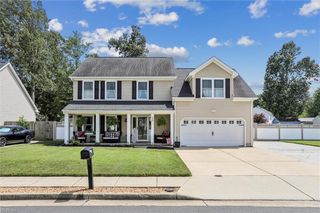 55 Locksley DR, Hampton, VA 23666