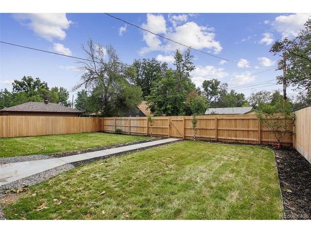 836 Grant St, Longmont, CO 80501