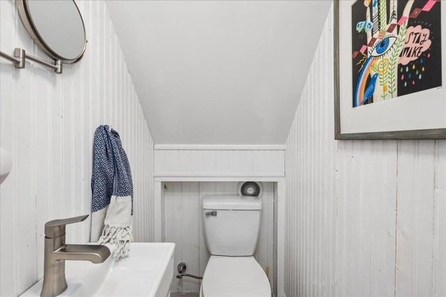 32 Porpoise Drive, Rye, NH 03870
