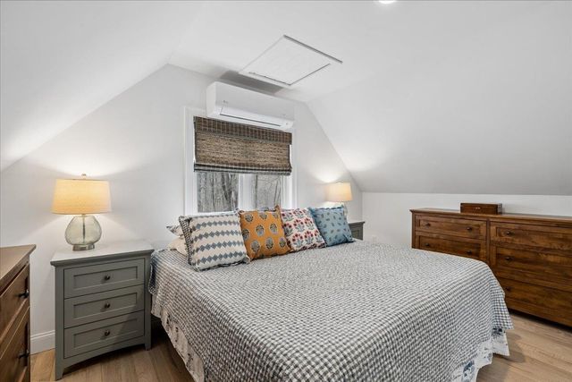 32 Porpoise Drive, Rye, NH 03870