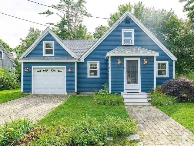 32 Porpoise Drive, Rye, NH 03870