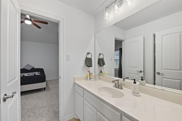 1308 Thunder Dove Drive, Mansfield, TX 76063