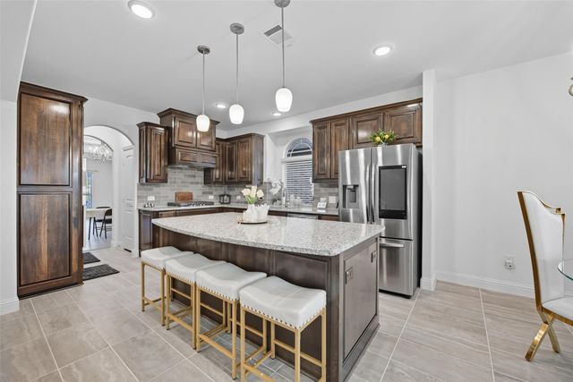 1308 Thunder Dove Drive, Mansfield, TX 76063