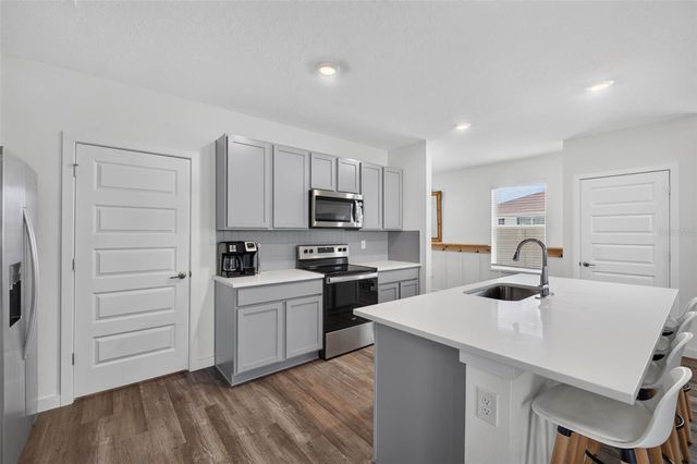 9744 CRESCENT RAY DRIVE, Wesley Chapel, FL 33545