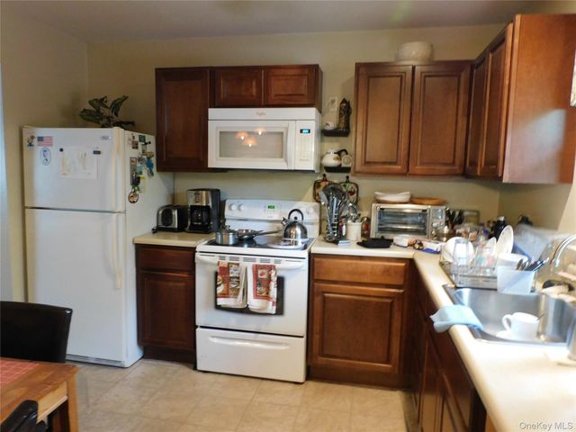 30 Kelly Avenue, Liberty, NY 12754