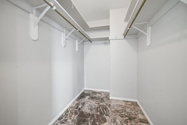 3550 N LAKE SHORE Drive 1102, Chicago, IL 60657