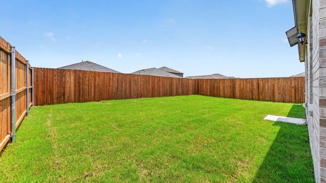 1807 Teton River Drive, Blue Ridge, TX 75424