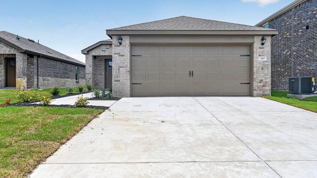 1807 Teton River Drive, Blue Ridge, TX 75424