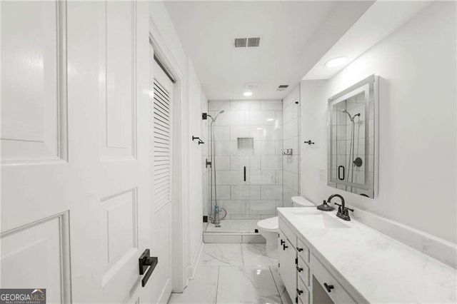 3649 Peachtree Road NE 305, Atlanta, GA 30319