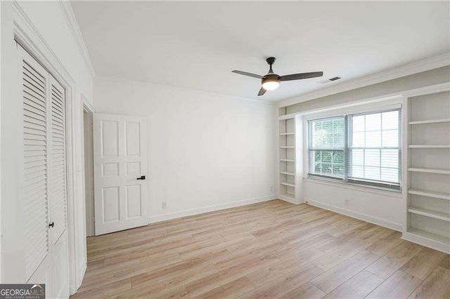 3649 Peachtree Road NE 305, Atlanta, GA 30319