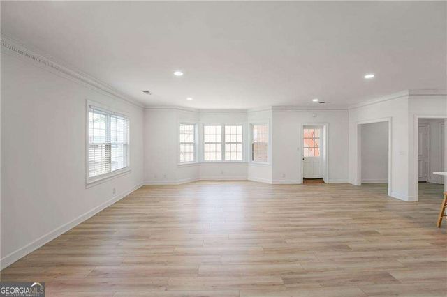 3649 Peachtree Road NE 305, Atlanta, GA 30319