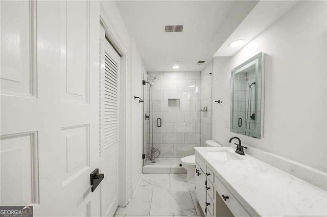 3649 Peachtree Road NE 305, Atlanta, GA 30319