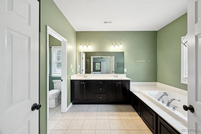 15913 Primrose Tarry Dr, Moseley, VA 23120