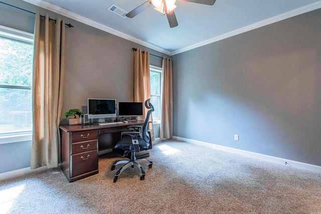 20612 Crested Butte Dr, Little Rock, AR 72210