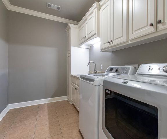 20612 Crested Butte Dr, Little Rock, AR 72210