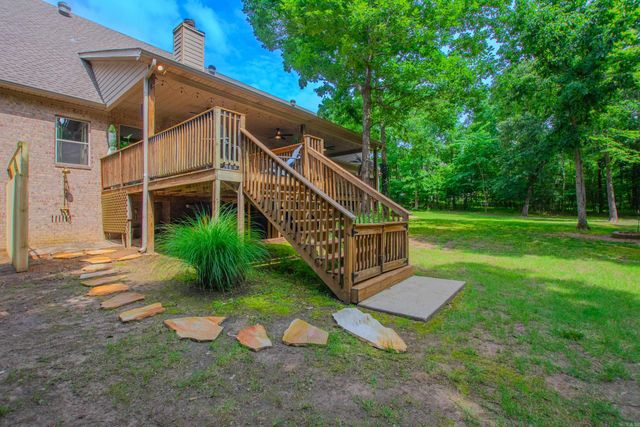 20612 Crested Butte Dr, Little Rock, AR 72210
