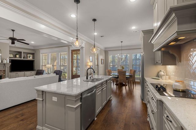 27 Bengal, Hattiesburg, MS 39402