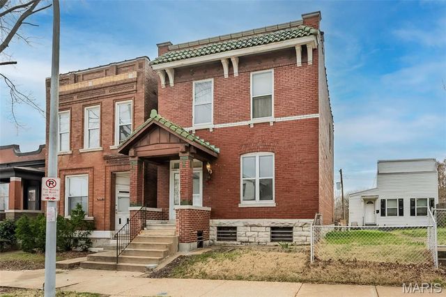 4441 Minnesota Avenue, St Louis, MO 63111
