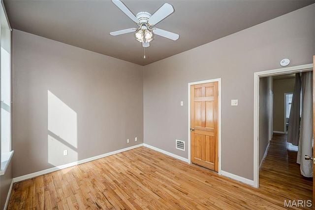 4441 Minnesota Avenue, St Louis, MO 63111