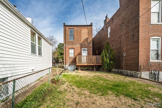 4441 Minnesota Avenue, St Louis, MO 63111