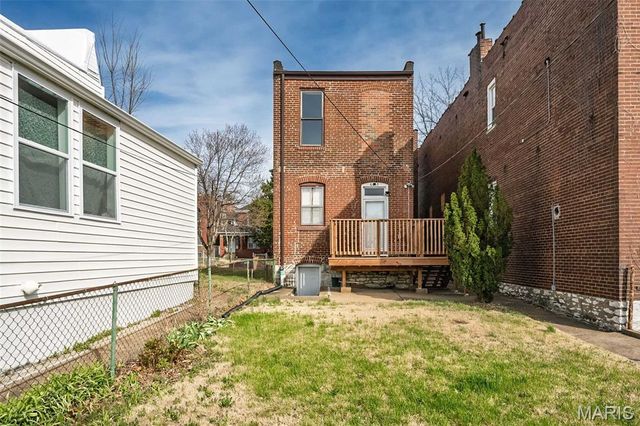 4441 Minnesota Avenue, St Louis, MO 63111