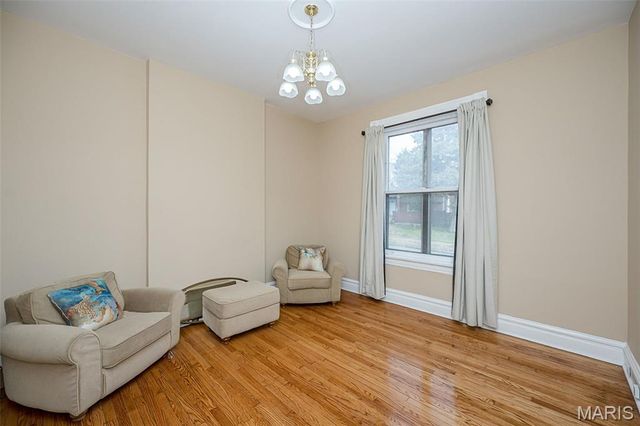 4441 Minnesota Avenue, St Louis, MO 63111