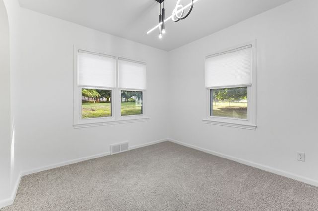 1500 Leland Avenue, Des Moines, IA 50315