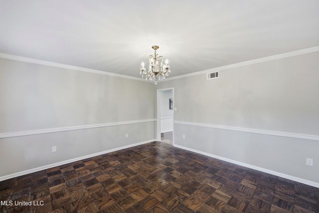 2040 Brecon Drive, Jackson, MS 39211