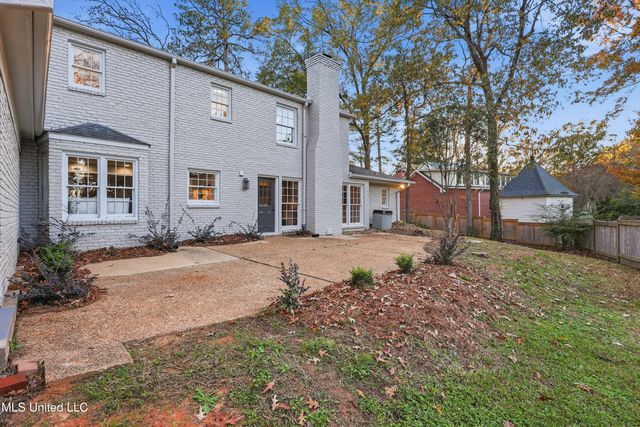 2040 Brecon Drive, Jackson, MS 39211