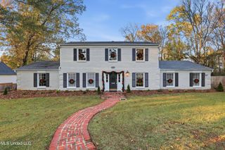 2040 Brecon Drive, Jackson, MS 39211