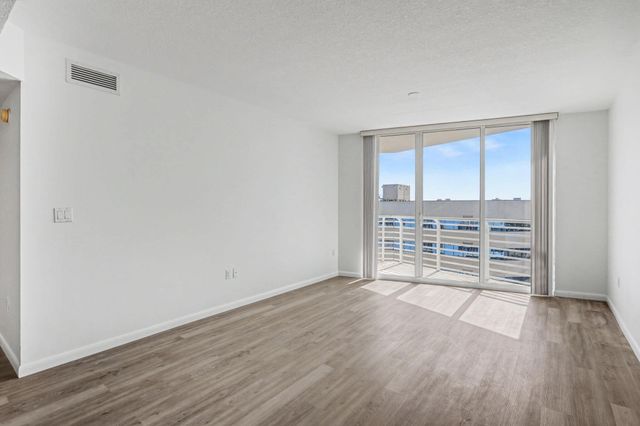 1551 N Flagler Drive 1514, West Palm Beach, FL 33401