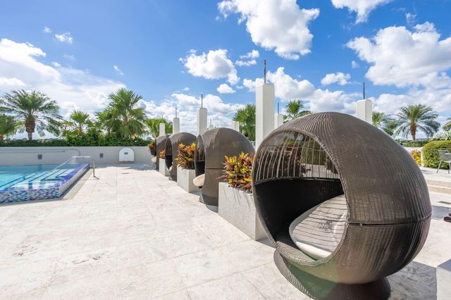 1551 N Flagler Drive 1514, West Palm Beach, FL 33401